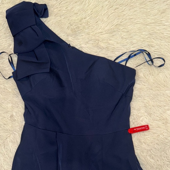 NWT Ieena MacDuggal Bow One Shoulder A-Line Gown Midnight Size 6 - Picture 3 of 8